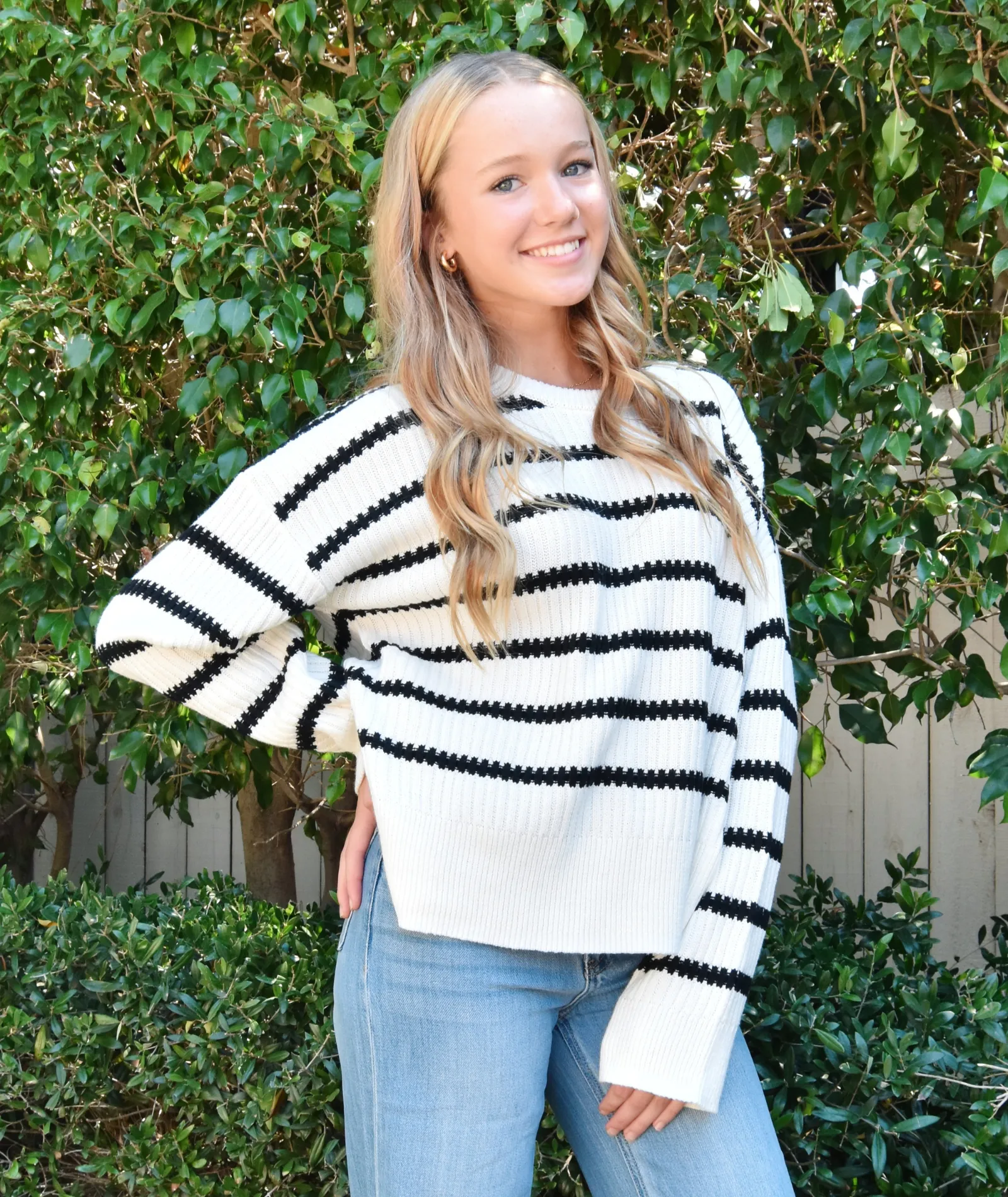 8apart Women Corinne Ivory/Black Striped Sweater