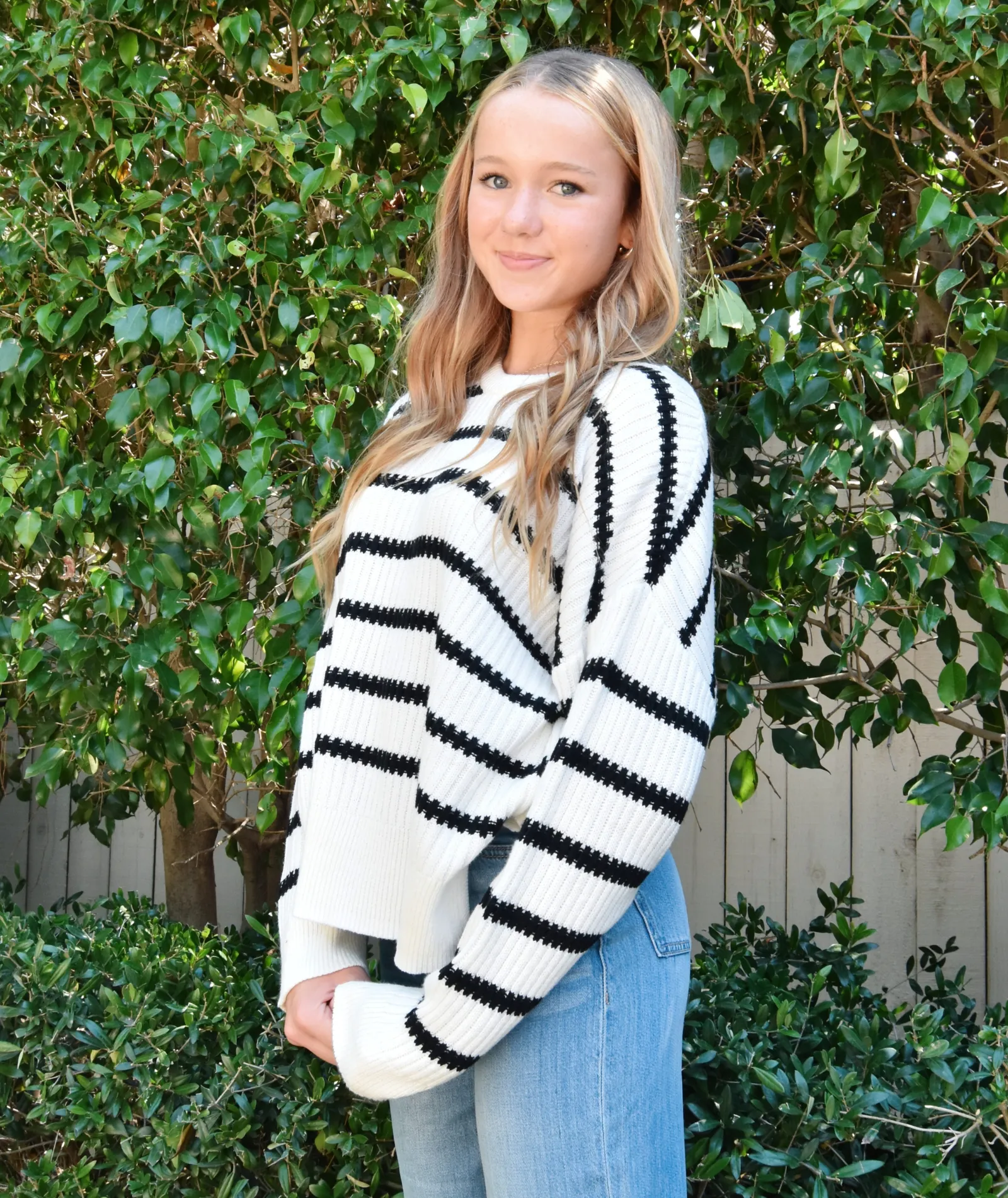 8apart Women Corinne Ivory/Black Striped Sweater