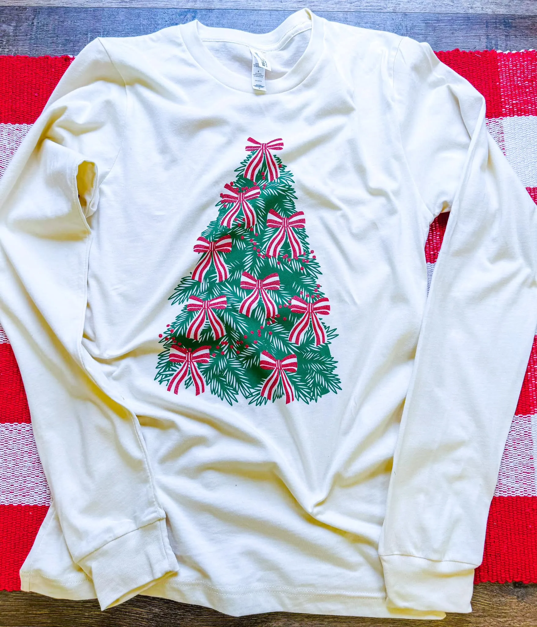 Christmas Tree Bow Long Sleeve Graphic Tee