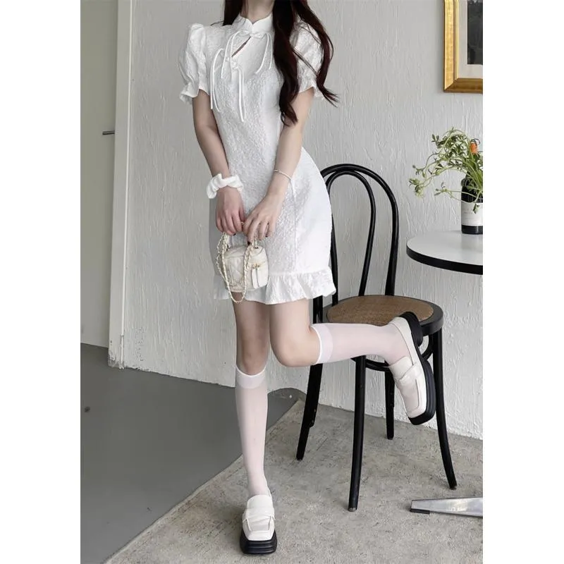 Cinched Waist Hip-Hugging Bubble Sleeve Dress