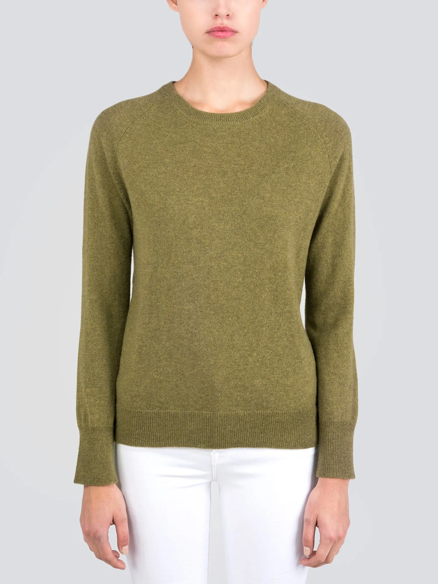 Classic Crew Neck Sweater_Olive