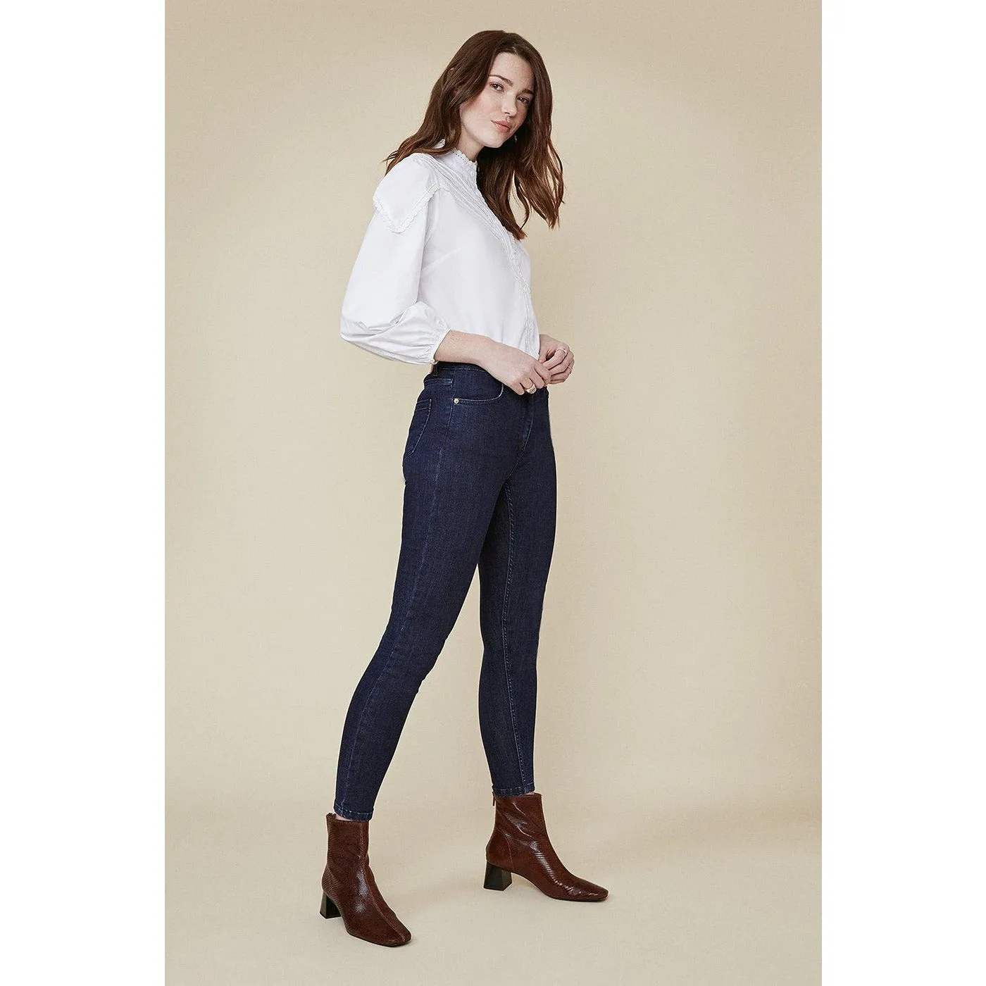 ON Rinse Wash Skinny Jeans