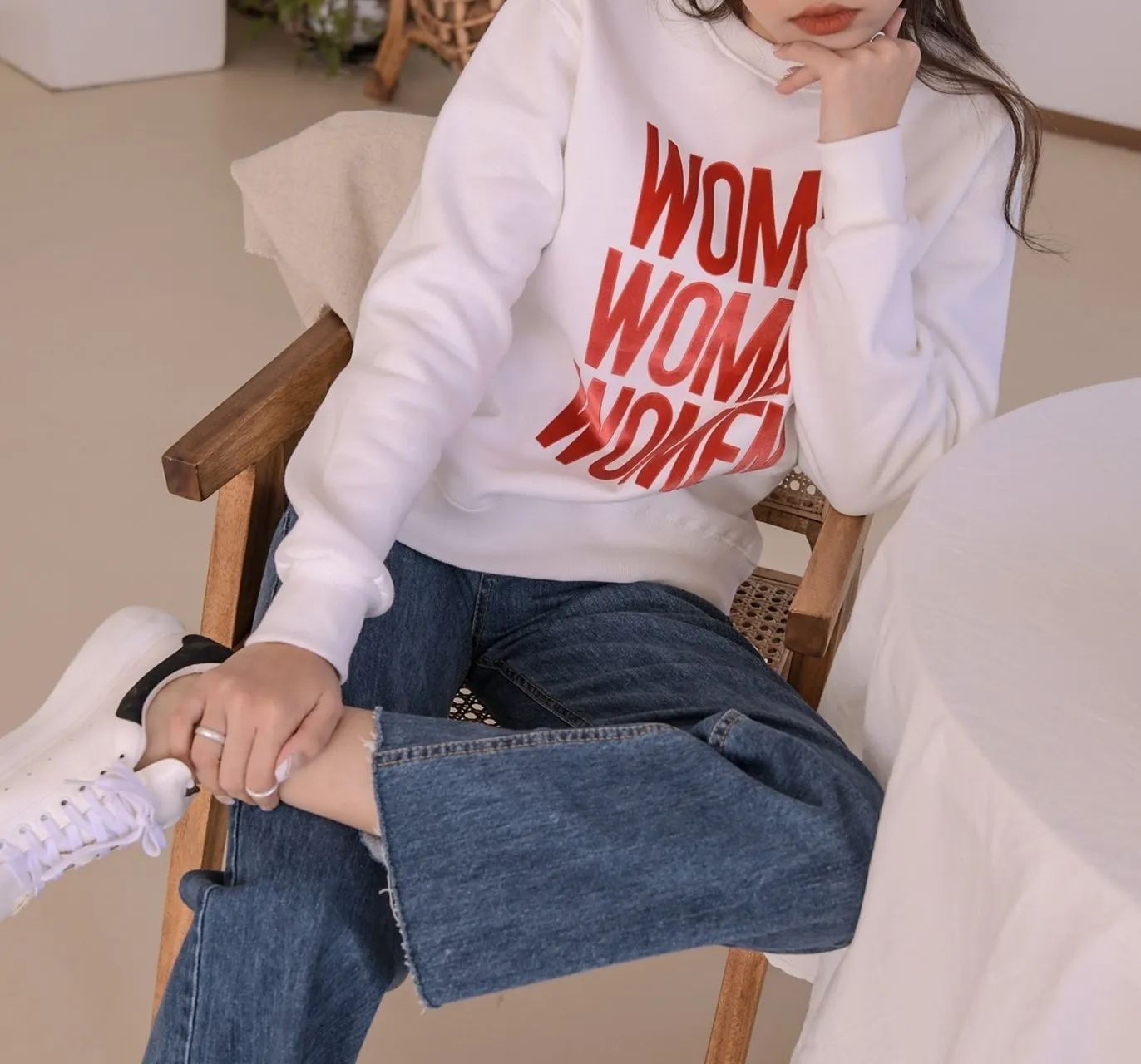 PRINTED WOMEN SWEATSHIRT