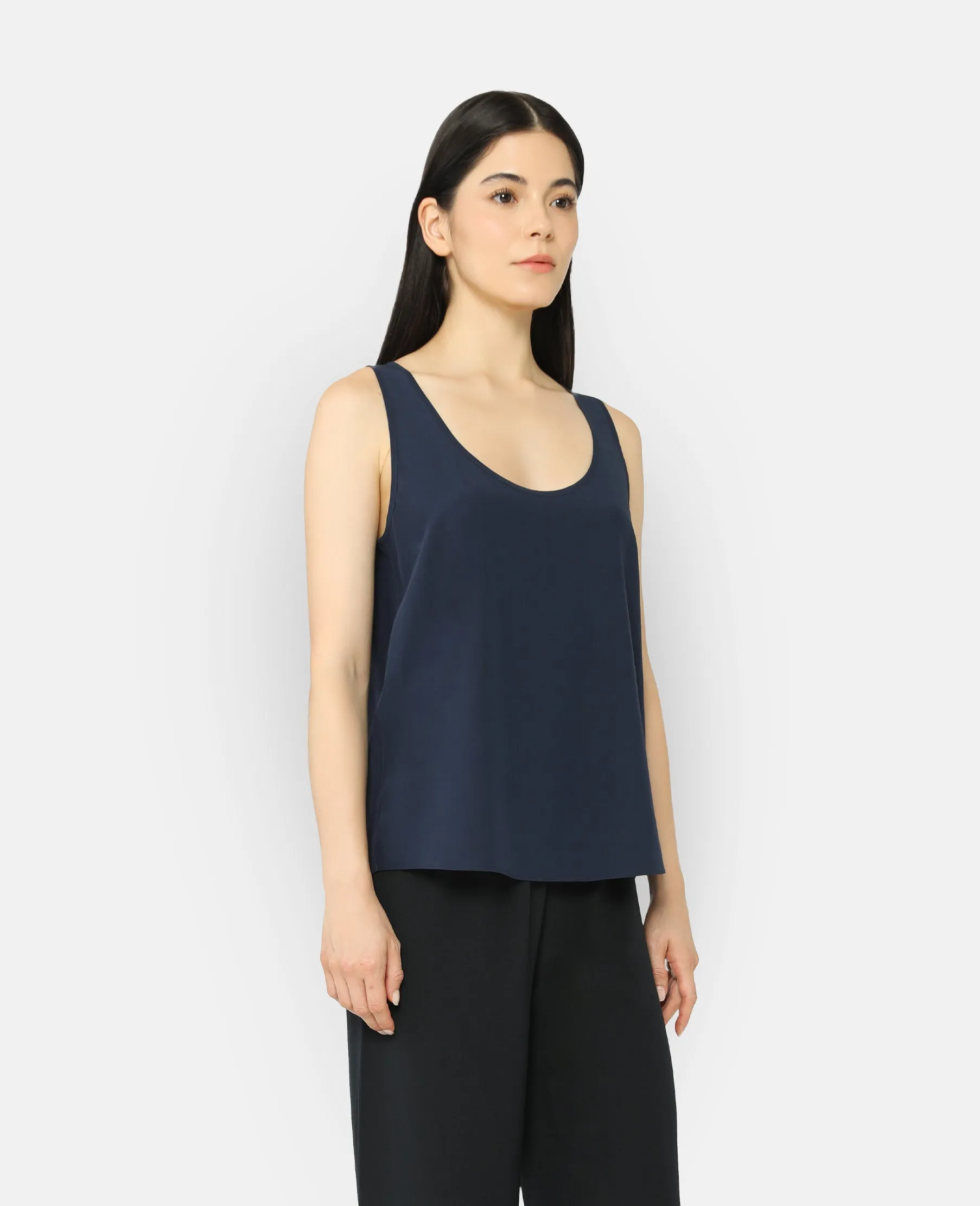 Silk Signature Scoop Neck Tank