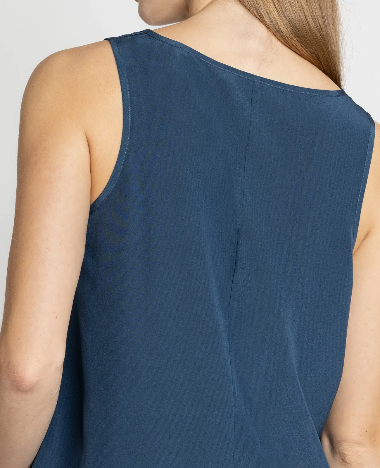 Silk Signature Scoop Neck Tank