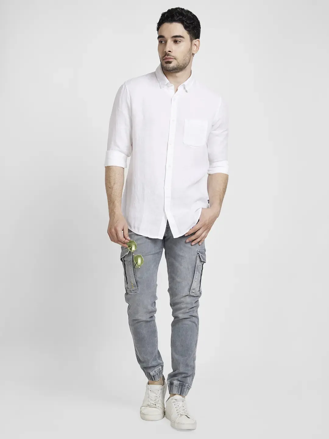 Spykar Men White Linen Slim Fit Plain Shirt