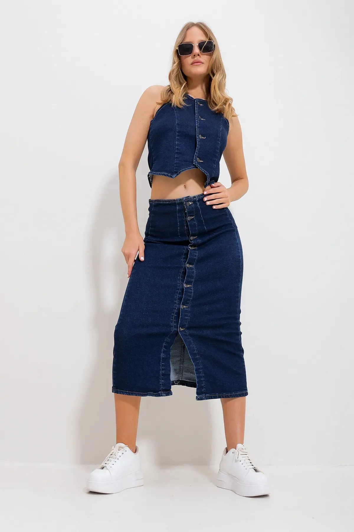 Trend Alacatı Style Women's Navy Blue Buttoned Jean Skirt