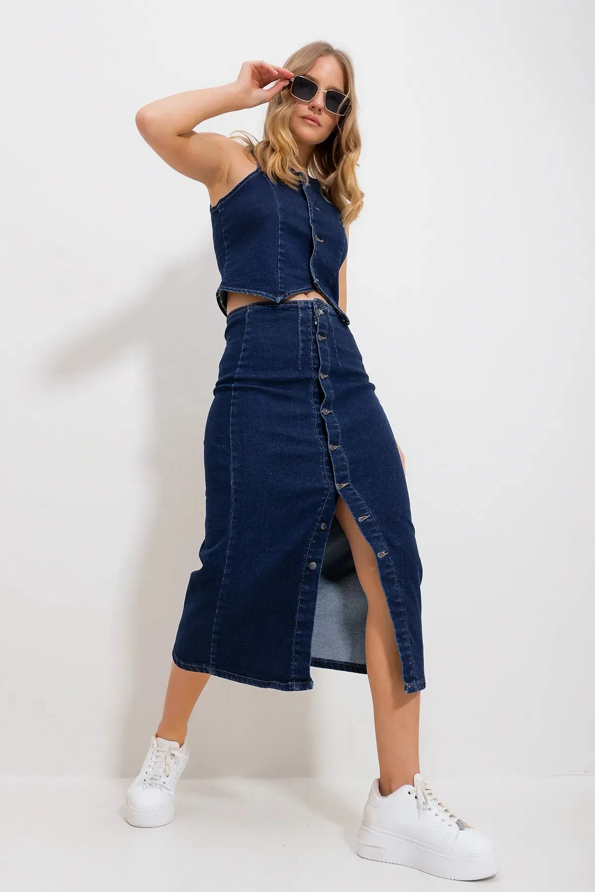 Trend Alacatı Style Women's Navy Blue Buttoned Jean Skirt