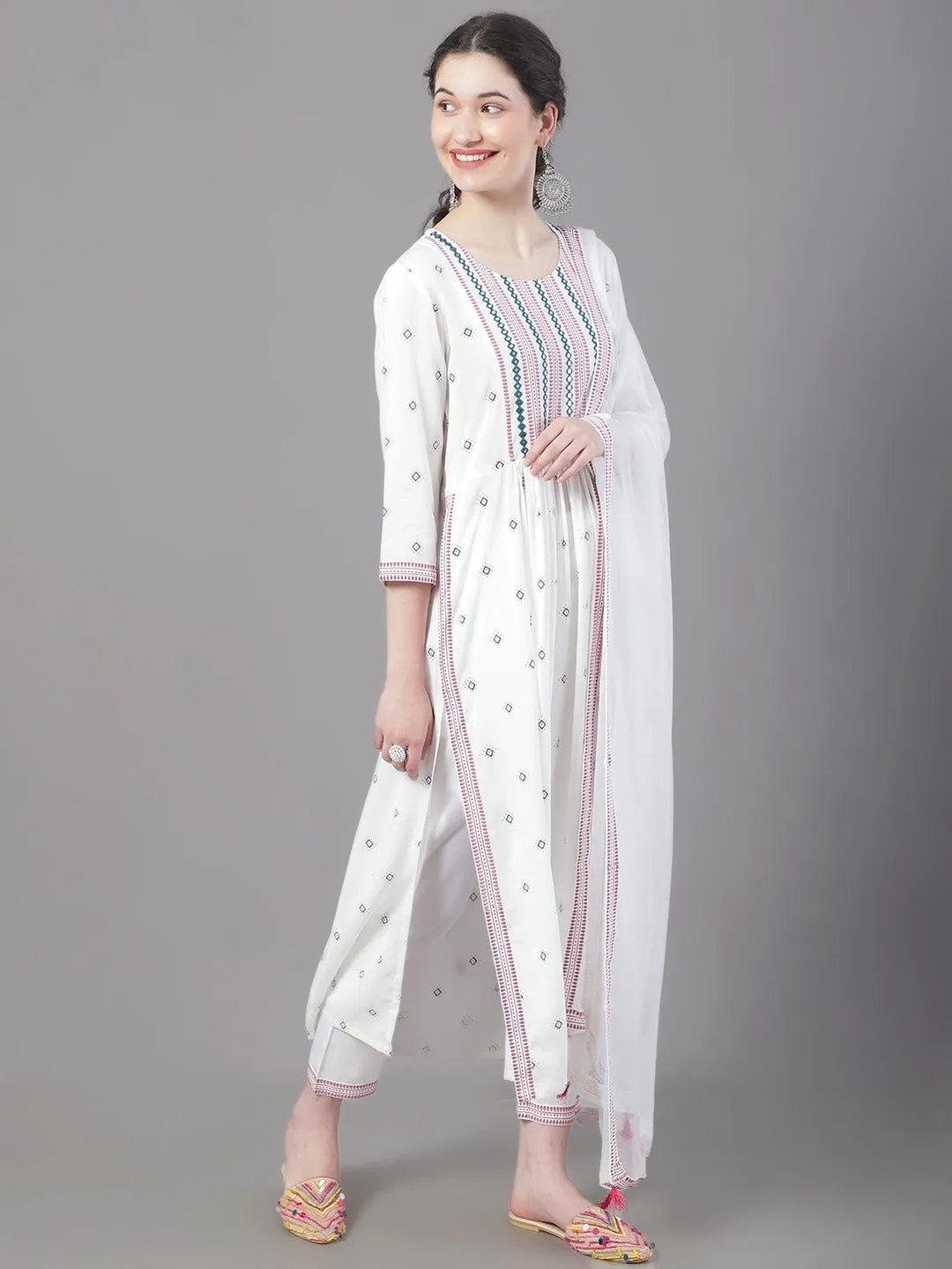 Women Ethnic Motifs Printed Empire Thread Work Kurta With Trousers & Dupatta