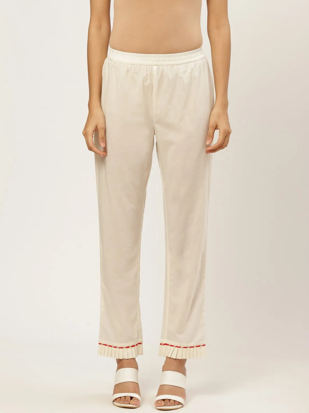 Women Off White Solid Trouser